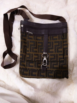 Shoulder crossbody bag like new, black and brown