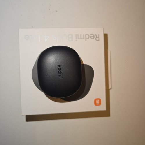 Redmi 4 Lite earbuds used
