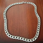Chain necklace like new