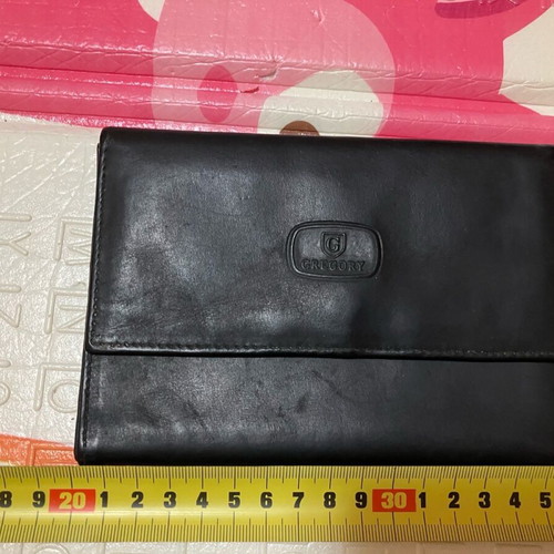 Black leather wallets used