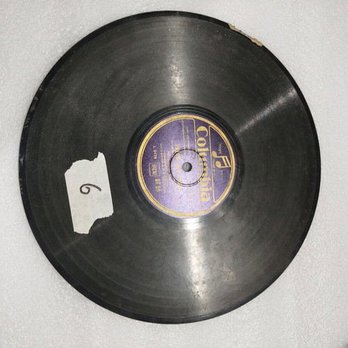 Gramophone records used with foreign songs