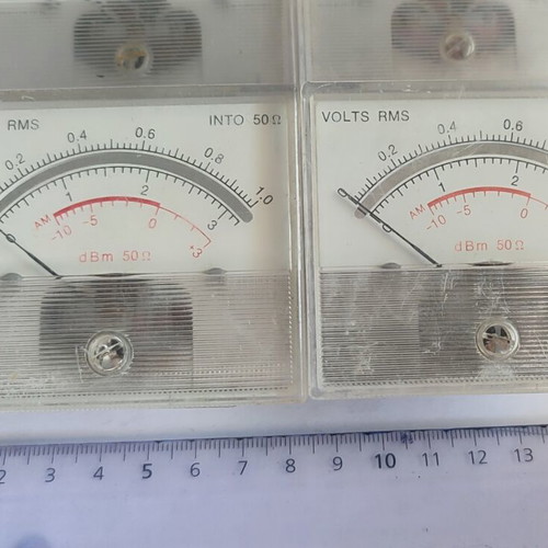 Analog measuring instruments used, unknown functionality