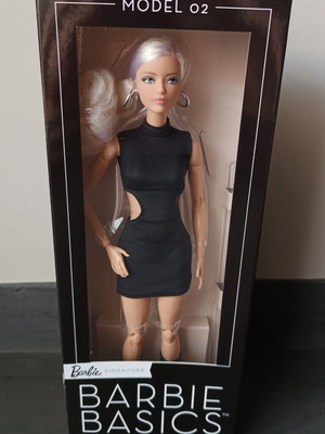 Barbie Basics Model 2 new
