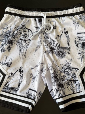 Jordan Air Jordan Shorts size L like new, black and white