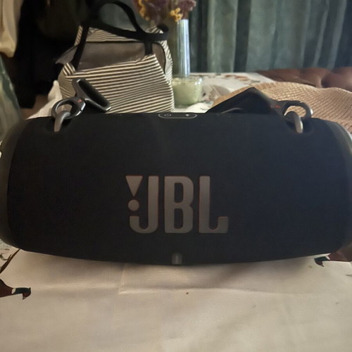JBL 3 Extreme waterproof portable Bluetooth speaker