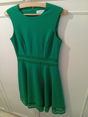 Calvin Klein sleeveless summer dress like new, green, size n.4 extra small