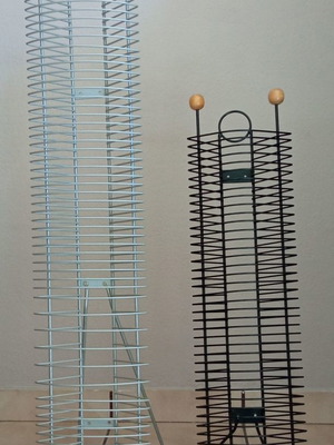 CD cases used, floor-standing, 40 and 60 slots