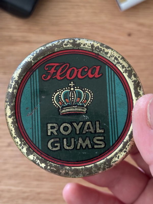 Floca Royal Gums tin box used, empty