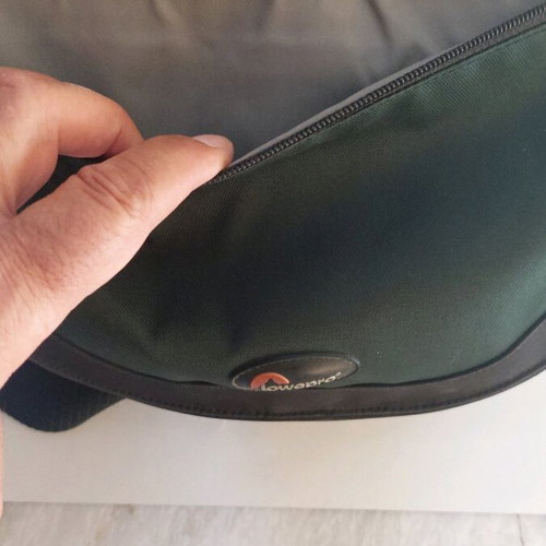 Lowepro Nova 5 AW camera bag used for DSLR and lenses