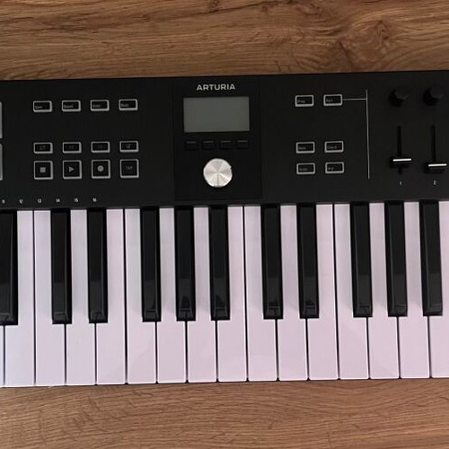 Arturia Essential 49 MK3 Black MIDI Keyboard new