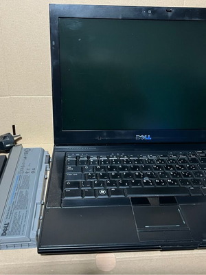 Dell Latitude E6400 laptop used, Intel Core 2, 2GB RAM, 160GB HDD