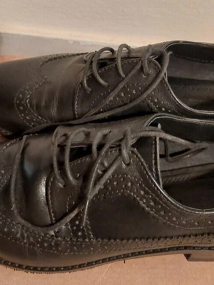 Oxford lace-up shoes Zara black like new, size 41