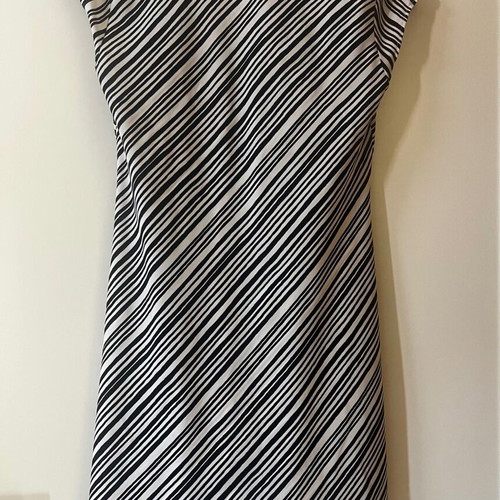 In Wear dress used, size S, black and white