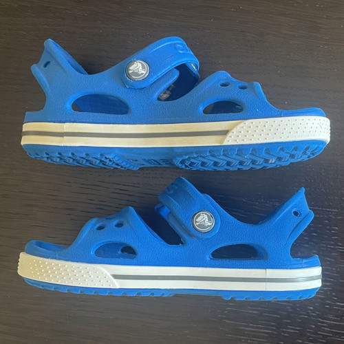 Crocs kids sandals like new, size 24, blue