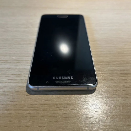 Samsung Galaxy A3 2016 Gold used smartphone with 16GB storage