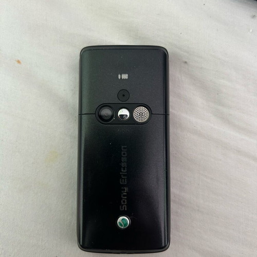 Sony Ericsson phone like new, without battery