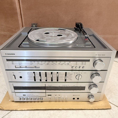 Silver SS171 Turntable Radio Cassette Player and Equalizer new