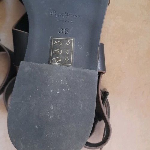 Pepe Jeans Black Gladiator Sandals like new, size 36