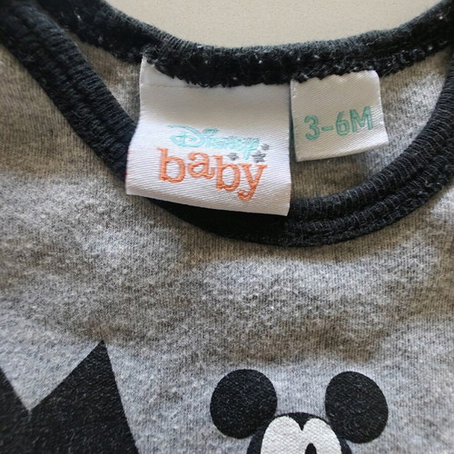 Short-sleeve bodysuits used, pack of 3 for 3-month baby