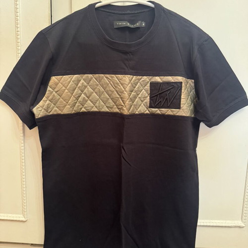 Twin Black T-shirt like new, size S, black and beige