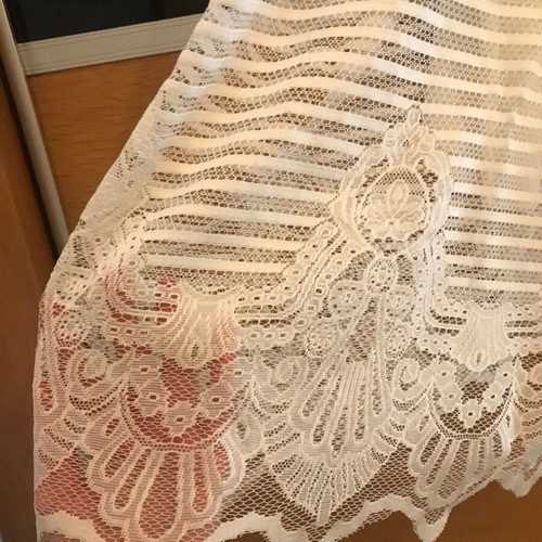 Lace dress like new, wedding or minimal dress size M