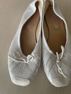 Ballerina shoes used, size 37, silver