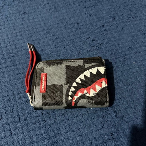 Sprayground wallet limited edition, new, black and gray