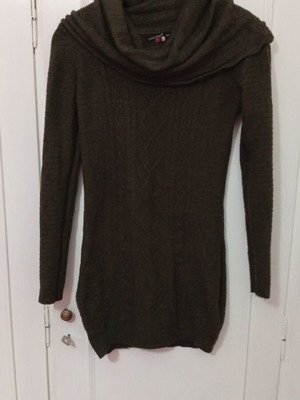 Long sweater used, size S/M, green