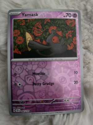 Yamask Pokemon card new