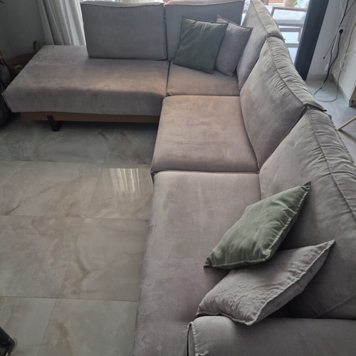 Corner sofa 3×2.30m like new, gray with extra fabric