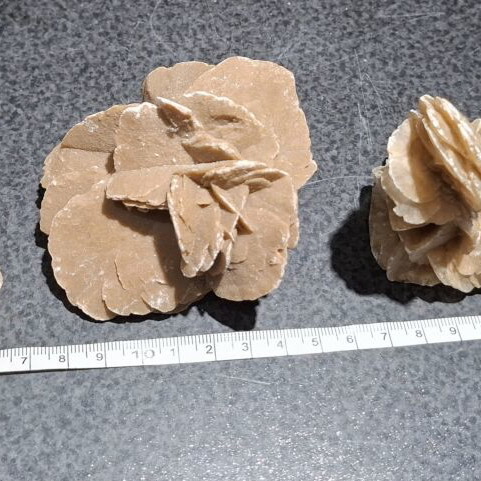 Desert Rose natural stones set of 4, used, 1.2kg