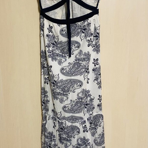 Zara maxi dress like new, white with blue patterns, cotton