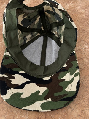 Camouflage baseball cap with embroidered wolf