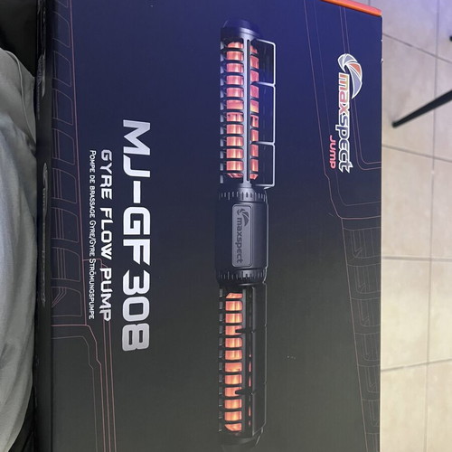 Maxspect Gyre MJ-GF308 pump like new with complete box