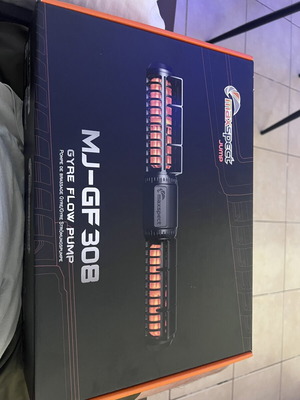 Maxspect Gyre MJ-GF308 pump like new with complete box