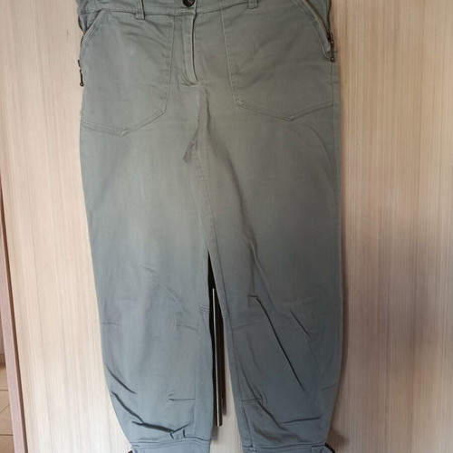 Capri pants used, khaki, size S with decorative zippers