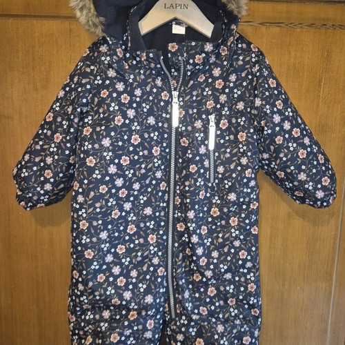 Snow suit padded jumpsuit for child up to 4 years like new