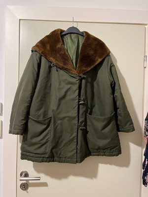 Benetton vintage warm jacket like new, green