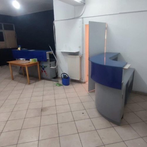 Commercial space 60 sqm in Almyros Magnesia near center