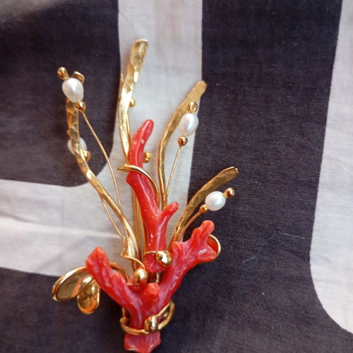 Swoboda Vintage Brooch with Natural Coral and Pearls like new