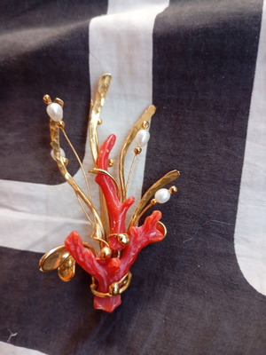 Swoboda Vintage Brooch with Natural Coral and Pearls like new
