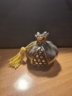 Sterling Silver Decorative Pomegranate like new, 925 purity