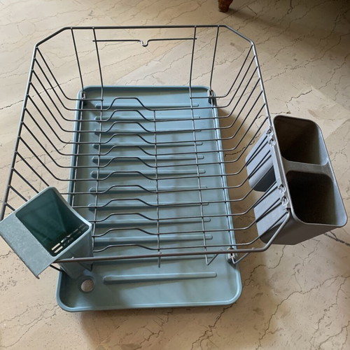 Dish rack used, functional and in very good condition