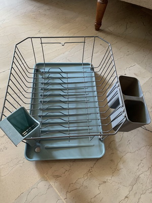 Dish rack used, functional and in very good condition