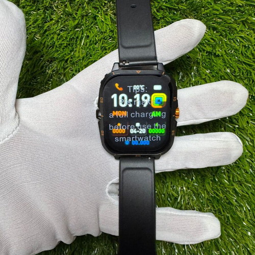 Smart Watch Ultra new with black silicone strap and full touch display