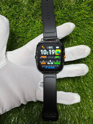 Smart Watch Ultra new with black silicone strap and full touch display
