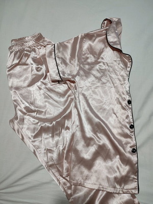 Πιτζάμες bridesmaid μεταχειρισμένες, μέγεθος M