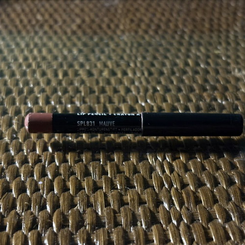 Sephora Collection Lip Stain 23 and Nyx Lip Liner Mauve used