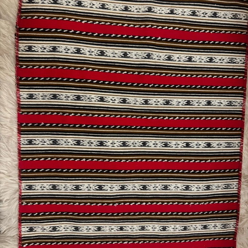 Woven machramas semen new with red pattern