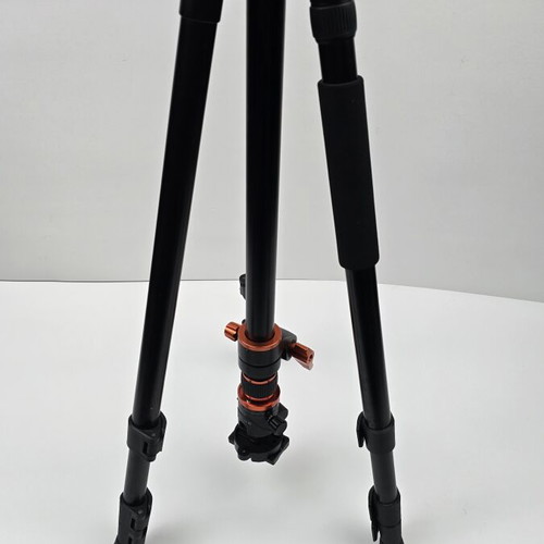 K&F Concept 2.3m tripod used